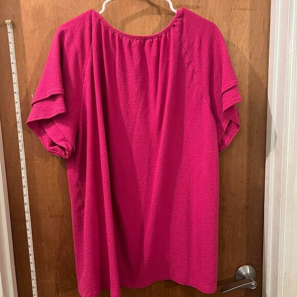 Size 2X(20/22W) - Terra & Sky - Magenta Pullover Blouse w/Short Sleeves - Picture 5 of 6
